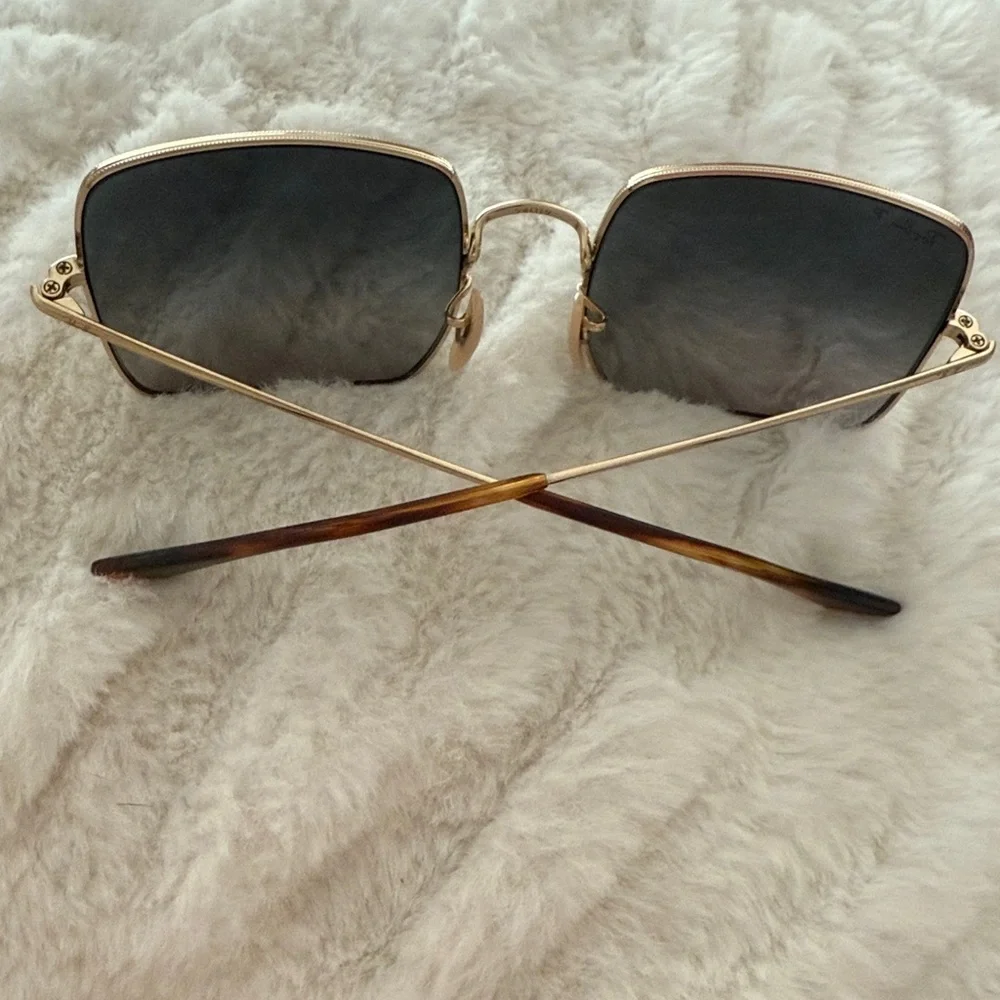 Ray-Ban Gold Frame Black Lens Sunglasses